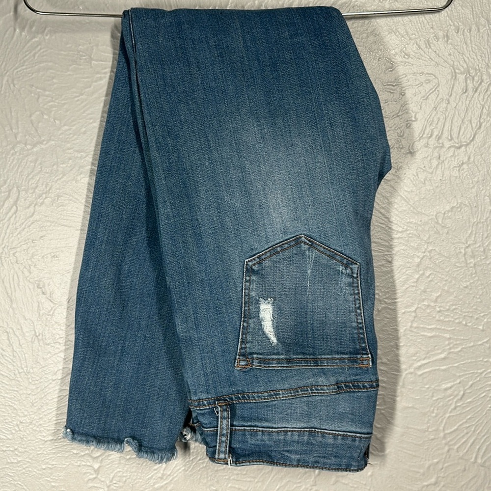 altar'd state Distressed Blue Jeans Women's Size 28/7